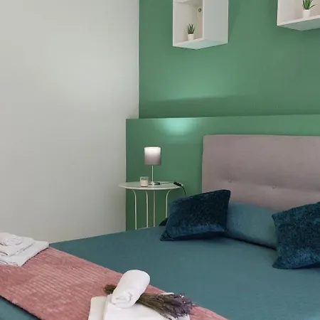 La Maison De Cavour Bed & Breakfast Aeroporto di Catania Fontana Rossa
